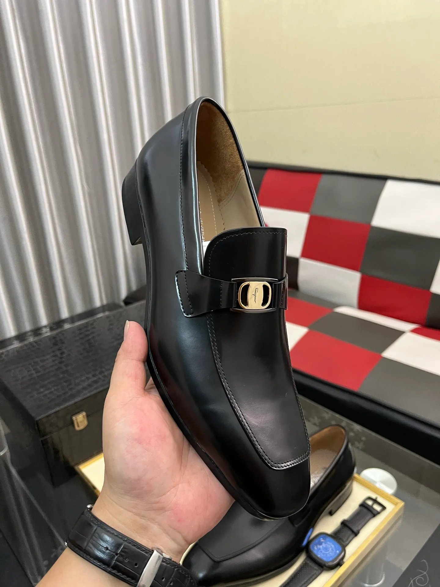 Men's shoes 💰: 600⌚️⌚️【Salvatore Ferragamo】Ferragamo business leather shoes, 1:1 top purchasing quality, imported selected original calfskin for the uppers, imported original water-dyed cowhide for the inner feet, imported original 1:1 customized Italian handmade lightweight foam outsole, code number: 38-44 (45 custom-made)